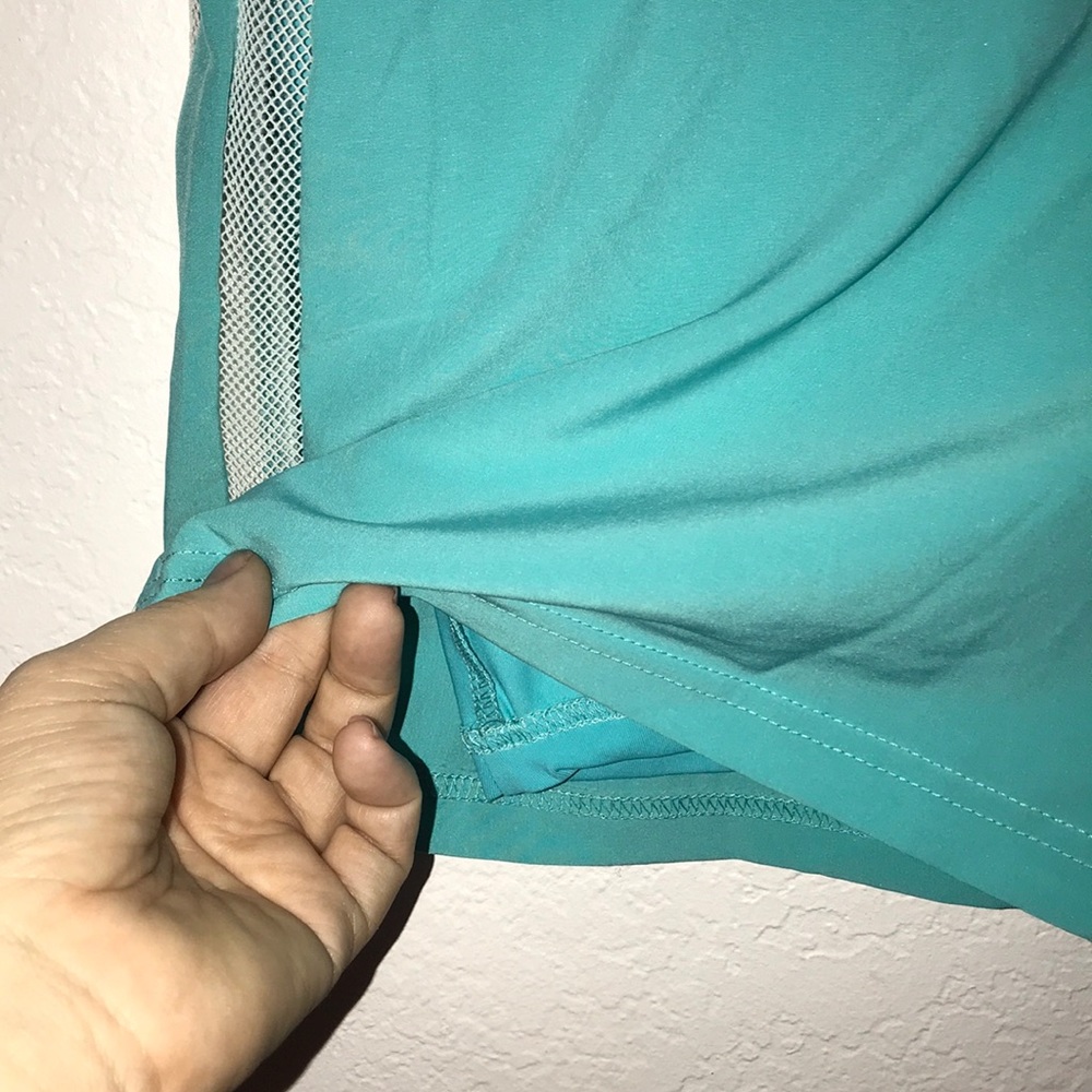 Fabletics shorts size XL - Picture 4 of 6